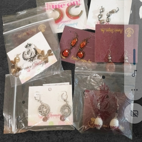 NWOT Lot Of 50 Premier Designs Earrings Sets Firm Price - Picture 3 of 4